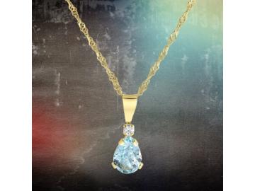 375 Gold Halskette 9 Karat mit einem wunderschönen Blautopas