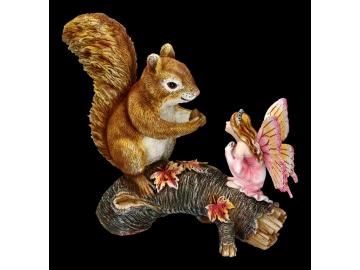 Elfenfigur mit Eichhörnchen aus Polyresin schöne Dekoration